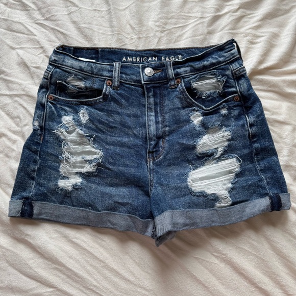 American Eagle Distressed Dark Wash Denim Mom shorts - Picture 2 of 6